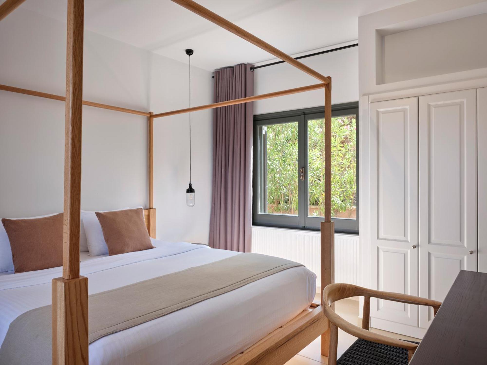 Hotel Lena Mare Boutique 4*