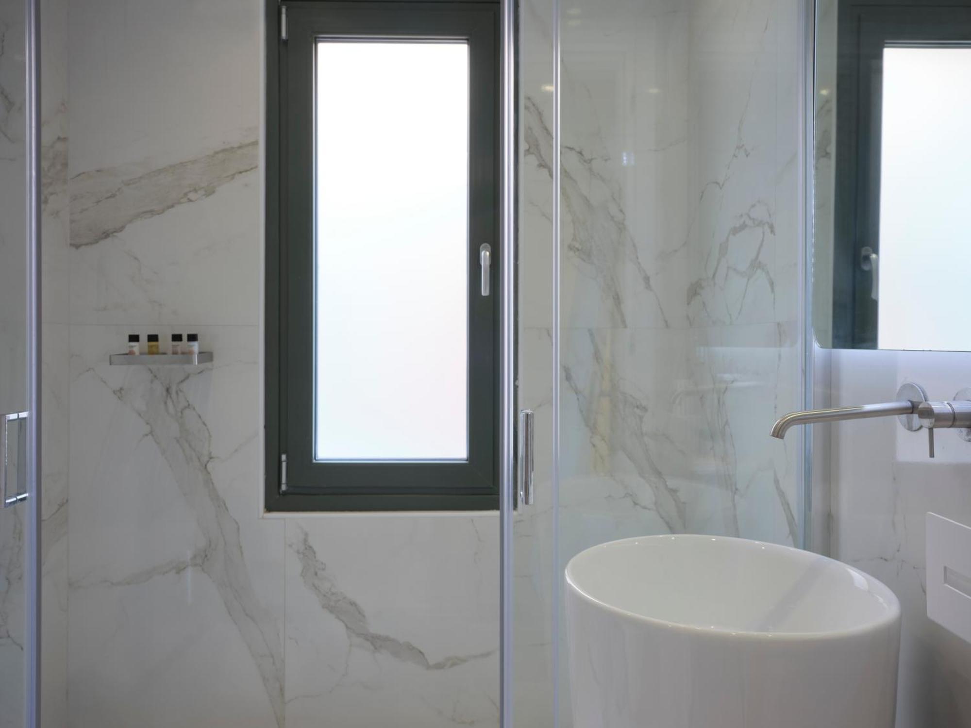 Hotel Lena Mare Boutique 4*