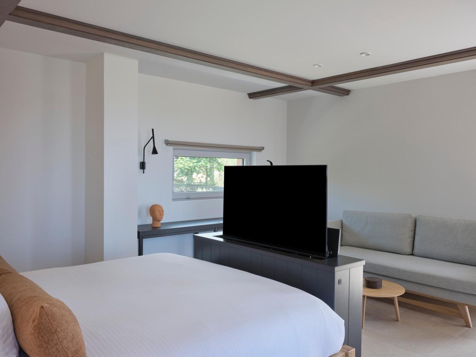 Lena Mare Boutique 4* Akharavi