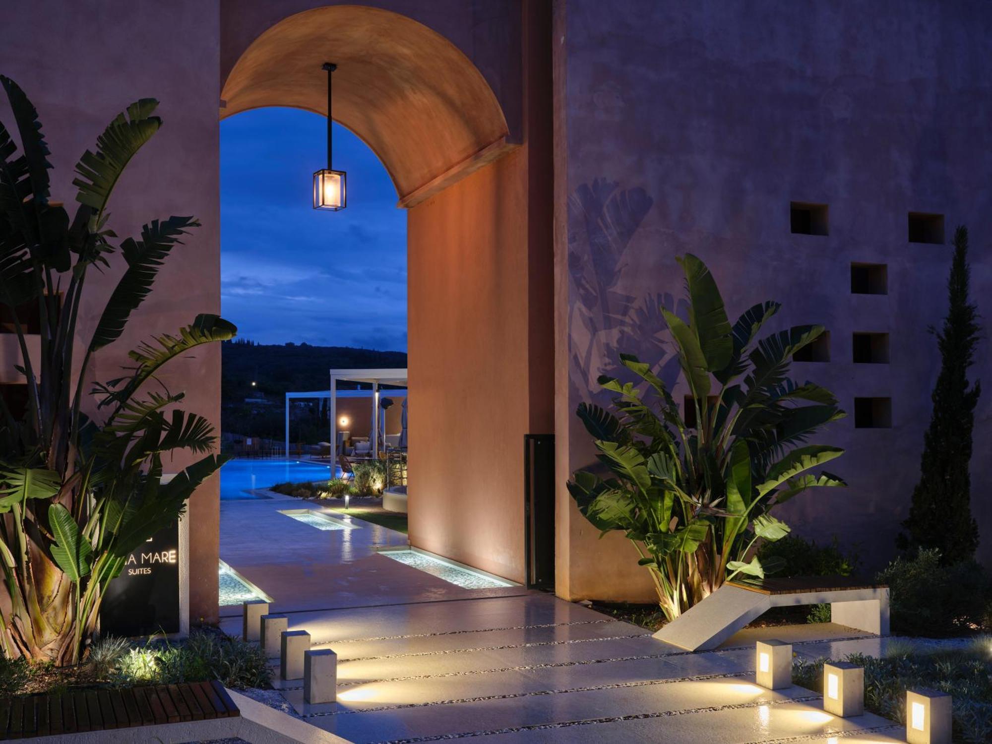 Hotel Lena Mare Boutique 4*